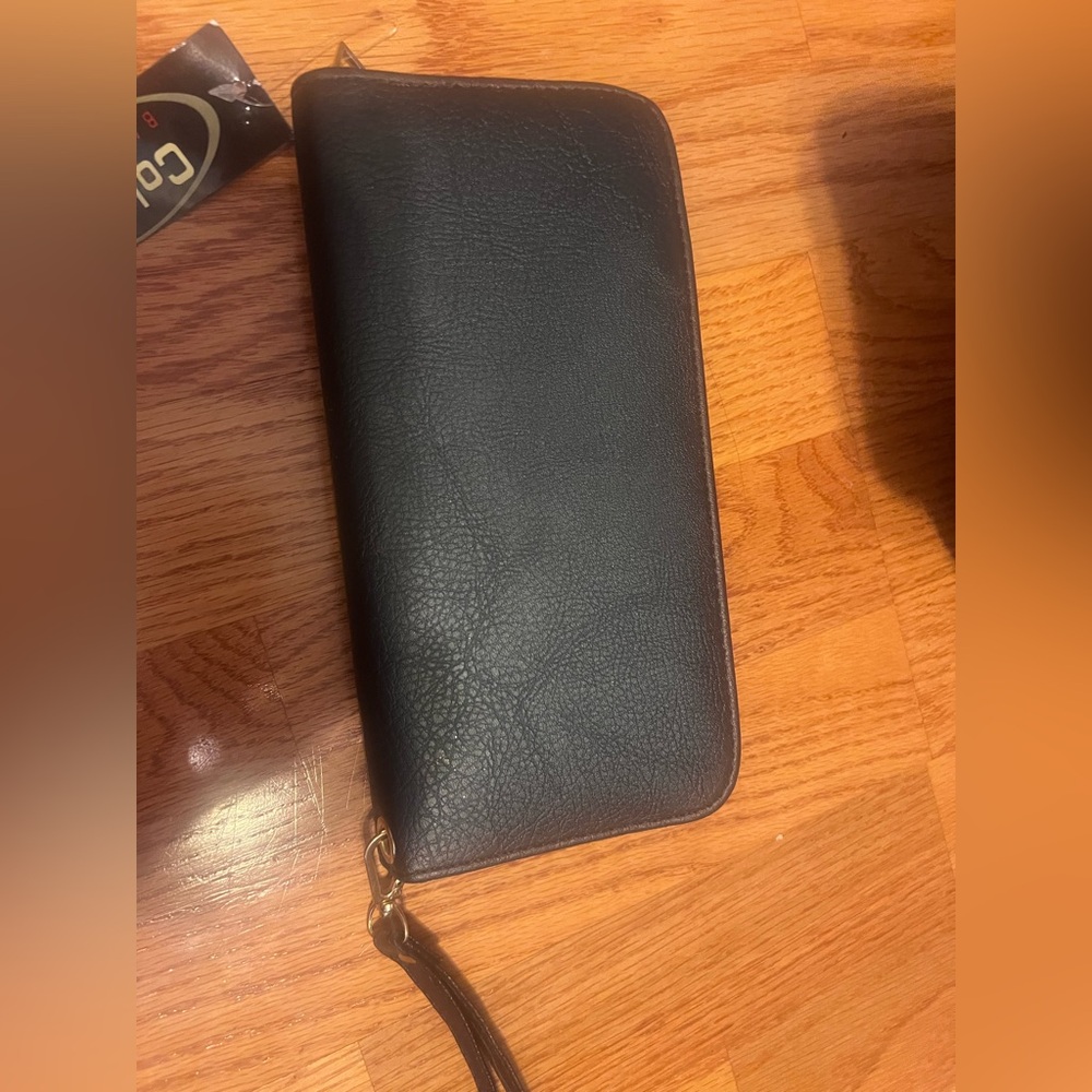 Colony One Black Studded Clutch - NEW - Picture 3 of 4